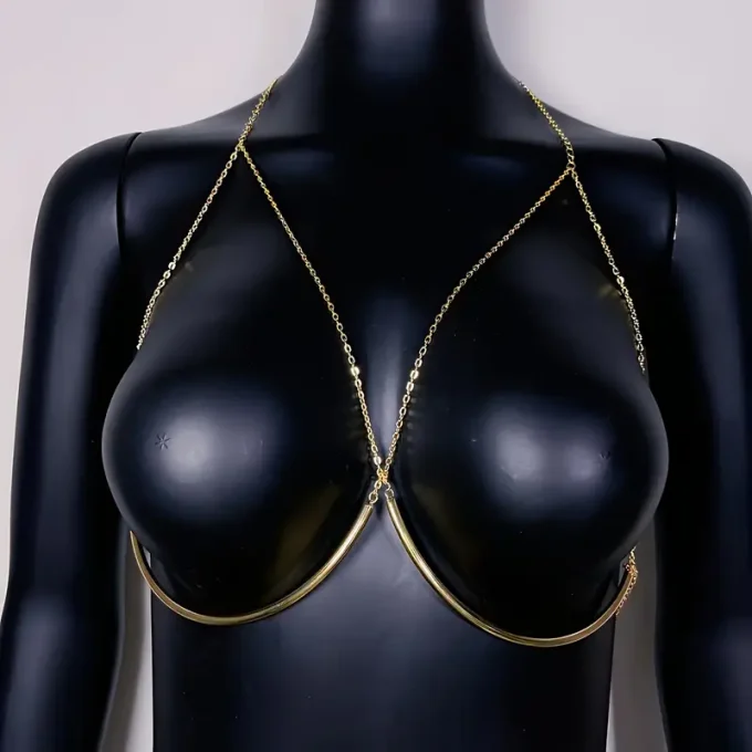 A Trendy And Simple Body Chain Accessory, Perfect For Summer Beach Bikini With Sexy Halter Neck Chest Support Jewelry For Women.